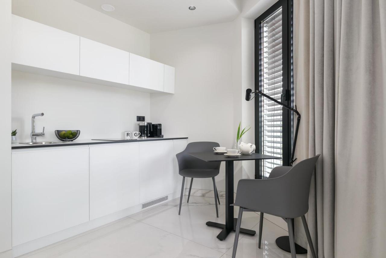 Centro Design Apartments - Polwiejska Poznan Dış mekan fotoğraf